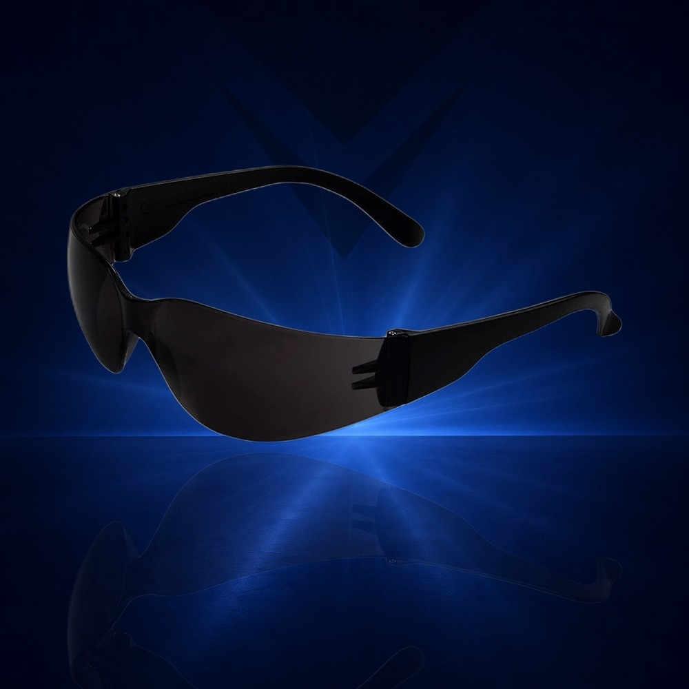 Schutzbrille getönt, beschlagfrei, kleine Größe